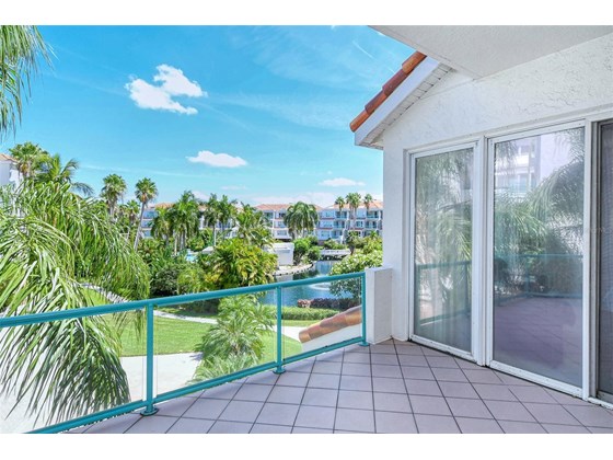 Balcony South East View - Condo for sale at 370 A Gulf Of Mexico Dr #421, Longboat Key, FL 34228 - MLS Number is A4513966