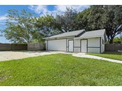 Detached garage/workshop - Single Family Home for sale at 7613 Tuttle Ave, Sarasota, FL 34243 - MLS Number is A4515604