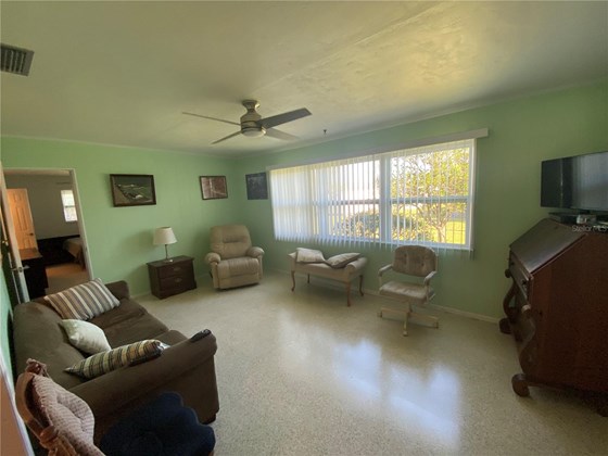 Single Family Home for sale at 1415 S Brink Ave, Sarasota, FL 34239 - MLS Number is A4518778