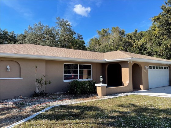 Single Family Home for sale at 3471 Pellam Blvd, Port Charlotte, FL 33948 - MLS Number is A4521579