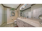 Full bathroom 4 - Single Family Home for sale at 8821 Misty Creek Dr, Sarasota, FL 34241 - MLS Number is A4521942