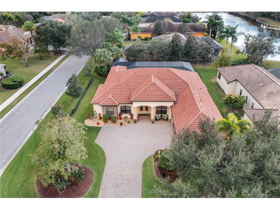 Single Family Home for sale at 4841 Sweetshade Dr, Sarasota, FL 34241 - MLS Number is A4522121